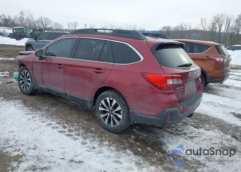 2018 Subaru Outback 2.5I Premium z USA, uszkodzony, nr VIN 4S4BSADC6J3254949